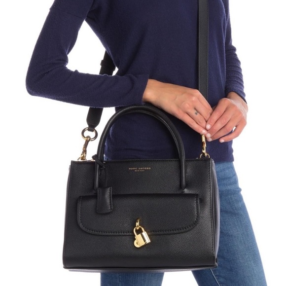 Marc Jacobs Handbags - Marc Jacobs Lock That Black Leather Satchel Bag